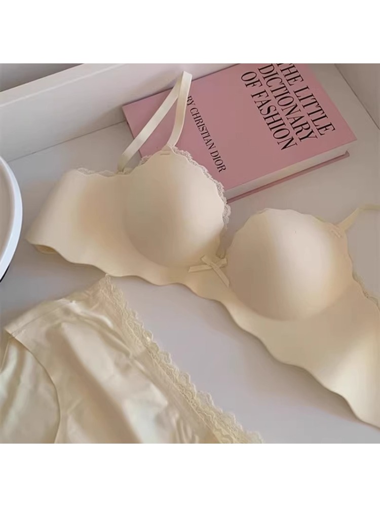 YUQI Small Bust Seamless Bra S - T Shirt Bra Seamless incelemesi ve fiyatı